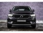 Volvo XC40 1.5 T3 Momentum Pro | All Season Banden | Cruise Control | Elektrische achterklep | Trekhaak | On Call | Dealer Onderhouden |