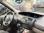 Renault Grand Scenic 2.0-16V Bns L. 7p.