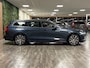 Volvo V60 T6 AWD Recharge Inscription Long Range Trekhaak | Adaptieve Cruise Control | Stoel en Stuurwielverwarming | Parkeercamera | Pilot Assist | Bestuurdersstoel elektrisch geheugen | Lederen bekleding | Zitting verlenging voorstoelen | 18 Inch | Keyless Drive | Parkeersensoren voor+achter | Elektrisch bedienbare achterklep | DAB Radio | Apple Carplay/Android Auto | Volvo On Call met mobiele App functie |