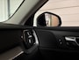 Volvo V60 T6 AWD Recharge Core Bright Long Range | Adaptieve Cruise Control | Stoelverwarming voor+achter | Stuurwielverwarming | Parkeercamera | BLIS Dode Hoek Detectie | Pilot Assist | Lederen bekleding | 18 Inch | Keyless Drive | Google Infotainment | Privacy Glass | Parkeersensoren voor+achter | Elektrisch bedienbare achterklep | DAB Radio | Apple Carplay/Android Auto | Volvo On Call met mobiele App functie | Onyx Black Metallic |