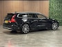 Volvo V60 T6 AWD Recharge Core Bright Long Range | Adaptieve Cruise Control | Stoelverwarming voor+achter | Stuurwielverwarming | Parkeercamera | BLIS Dode Hoek Detectie | Pilot Assist | Lederen bekleding | 18 Inch | Keyless Drive | Google Infotainment | Privacy Glass | Parkeersensoren voor+achter | Elektrisch bedienbare achterklep | DAB Radio | Apple Carplay/Android Auto | Volvo On Call met mobiele App functie | Onyx Black Metallic |