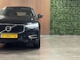 Volvo XC60 T8 AWD Recharge Momentum Pro | Trekhaak | Adaptieve Cruise Control | Schuifdak | Standkachel met Volvo On Call App | Stoelverwarming voor+achter | Stuurwielverwarming | Full LED Meesturende koplampen | Pilot Assist | BLIS Dode Hoek Detectie | Lederen bekleding | Zitting verlenging voorstoelen | 18 Inch | Keyless Drive | Privacy Glass | Elektrisch bedienbare achterklep | Alarm Klasse III | Apple Carplay/Android Auto |
