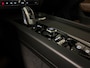 Volvo XC60 T8 AWD Recharge Momentum Pro | Trekhaak | Adaptieve Cruise Control | Schuifdak | Standkachel met Volvo On Call App | Stoelverwarming voor+achter | Stuurwielverwarming | Full LED Meesturende koplampen | Pilot Assist | BLIS Dode Hoek Detectie | Lederen bekleding | Zitting verlenging voorstoelen | 18 Inch | Keyless Drive | Privacy Glass | Elektrisch bedienbare achterklep | Alarm Klasse III | Apple Carplay/Android Auto |