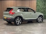 Volvo XC40 B4 Plus Dark Trekhaak | Harman Kardon | Bestuurdersstoel elektrisch geheugen | Stoel en Stuurwielverwarming | Adaptieve Cruise Control | Pilot Assist | BLIS Dode Hoek Detectie | Parkeercamera | Zitting verlenging voorstoelen | Passagiersstoel elektrisch | 18 Inch | Google Infotainment | Keyless Drive | Parkeersensroen voor+achter | Voorruitverwarming | Elektrisch bedienbare achterklep | DAB Radio | Apple Carplay/Android Auto | Draadloos telefoon opladen | Volvo On Call met mobiele App functie | Sage Green Metallic |