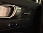 Volvo XC40 B4 Plus Dark Trekhaak | Harman Kardon | Bestuurdersstoel elektrisch geheugen | Stoel en Stuurwielverwarming | Adaptieve Cruise Control | Pilot Assist | BLIS Dode Hoek Detectie | Parkeercamera | Zitting verlenging voorstoelen | Passagiersstoel elektrisch | 18 Inch | Google Infotainment | Keyless Drive | Parkeersensroen voor+achter | Voorruitverwarming | Elektrisch bedienbare achterklep | DAB Radio | Apple Carplay/Android Auto | Draadloos telefoon opladen | Volvo On Call met mobiele App functie | Sage Green Metallic |