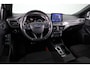 Ford Focus Wagon 1.5 EcoBoost ST Line Business | Automaat | Afneembare Trekhaak | Carplay | Camera | 18 Inch | All season | Navi | Led |