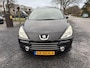 Peugeot 307 SW 7sitz trekh panodak stoelverw riem vervangen lm
