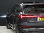 Audi E-tron 55 quattro Business edition Plus 95 kWh [TREKHAAK AFNEEMBAAR, LUCHTVERING, SCHUIFKANTELDAK, MEMORY SEATS, APPLE CARPLAY, ANDROID, SPORTSTOELEN, ADAPTIVE CRUISE, PDC V+A, STOELVERWARMING, NIEUWSTAAT]