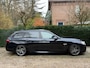 BMW 5-Serie Touring 520i High Executive l M-Sport l Pano