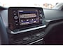 Volkswagen T-Cross Life Edition | 'App-Connect' draadloze smartphone integratie | Achterlichten LED | Afstandscontrolesysteem (Front Assist)