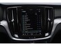 Volvo V60 B3 Core | Adaptive Cruise | BLIS | Stoelverwarming V/A | Stuurwielverwarming | Google | 17 inch |