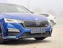 Skoda Octavia Combi 1.4 TSI RS iV PHEV Business | 245pk | Stoelverwarming | Achteruitrijcamera