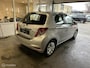Toyota Yaris 1.3 VVT-i Dynamic AUTOMAAT / 27.184 ECHTE KM!! / NAV / AIRCO