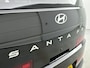 Hyundai Santa Fe 1.6 T-GDI PHEV COMFORT SMART 4WD 7 PERSOONS | OUTLETDEAL! | NAVI | STUUR & STOELVERWARMING | CLIMA | CRUISE | CAMERA | 20" LM VELGEN | NAVI | PDC V + A | LAGE KMSTAND | FABRIEKSGARANTIE GELDIG T/M 2-2030! |