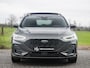 Ford Focus Wagon 1.0 EcoBoost Hybrid ST Line X Pano Virtual Keyless Trekhaak