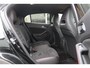 Mercedes-Benz GLA 180 Business Solution AMG Night Upgrade / Camera / Apple CarPlay / 19'' / Half leder / Navigatie / Getint glas / Stoelverwarming / Cruise Control
