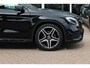Mercedes-Benz GLA 180 Business Solution AMG Night Upgrade / Camera / Apple CarPlay / 19'' / Half leder / Navigatie / Getint glas / Stoelverwarming / Cruise Control