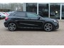 Mercedes-Benz GLA 180 Business Solution AMG Night Upgrade / Camera / Apple CarPlay / 19'' / Half leder / Navigatie / Getint glas / Stoelverwarming / Cruise Control