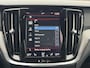 Volvo V60 2.0 B4 R-Design| Elektr. Sportstoelen | 19inch LMV | Trekhaak | Camera | Climate Pack | Pilot Assist | Carplay - Android