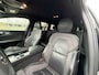 Volvo V60 2.0 B4 R-Design| Elektr. Sportstoelen | 19inch LMV | Trekhaak | Camera | Climate Pack | Pilot Assist | Carplay - Android