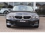 BMW 3-Serie 316d 116pk AUT Business Edition | Navigatie | Camera | Sportstoelen | PDC
