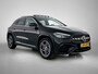 Mercedes-Benz GLA 250 e AMG Plug-In Hybride | Trekhaak | AMG Line | Panoramadak | Parkeerpakket met 360°-camera | Distronic | Stuur en Stoelverwarming. Inclusief 24 maanden MB Certified garantie voor Europa.