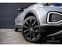 Volkswagen T-Roc 1.5 TSI Black Edition 150PK|IQ-Light|Keyless|Camera|ACC|Side Assist|Carplay e.o.
