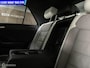 Volkswagen T-Roc 2.0 TSI DSG 190 PK 4DRIVE Pano Virtual Leer LED 19” Velgen CarPlay