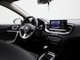 Kia Xceed 1.4 T-GDi DynamicPlusLine | Apple Carplay / Android Auto | Stoel/Stuurverwarming | Half Leder | Camera | DAB Radio | Privacy Glass | Lichtmetalen Velgen |