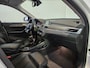 BMW X1 sDrive18i High Executive / Pano / LED