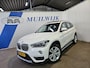 BMW X1 sDrive18i High Executive / Pano / LED