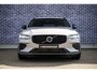 Volvo V60 2.0 T6 Plug-in hybrid AWD Plus Dark | Adaptieve Cruise Control | Trekhaak | Stoel + Stuurverwarming | 360 Camera | Sportstoelen | Harman Kardon Audio | BLIS Dodehoek Detectie |