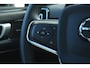 Volvo EX40 Single Motor Extended Range Business Edition | Adaptieve Cruise Control| Blind spot| Warmtepomp| Premium Audio by Harman en Kardon| 19Inch Lichtmetalen velgen| Gelamineerde zijruiten.