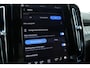 Volvo EX40 Single Motor Extended Range Business Edition | Adaptieve Cruise Control| Blind spot| Warmtepomp| Premium Audio by Harman en Kardon| 19Inch Lichtmetalen velgen| Gelamineerde zijruiten.