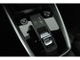 Audi A3 Sportback 35 TFSI Business edition (PANORAMADAK, ELEKTR STOELEN, SFEERVERLICHTING, STOELVERWARMING, PARKEERSENSOREN)