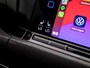 Volkswagen Golf 2.0 TSI GTI 245Pk Automaat (SCHUIFDAK, APPLE CARPLAY, GROOT NAVI, DYNAMISCHE KNIPPERLICHTEN, SFEERVERLICHTING, STUUR/STOELVERWARMING, ALCANTARA, KEYLESS, MATRIX LED KOPLAMPEN, NIEUWSTAAT)