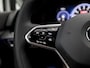 Volkswagen Golf 2.0 TSI GTI 245Pk Automaat (SCHUIFDAK, APPLE CARPLAY, GROOT NAVI, DYNAMISCHE KNIPPERLICHTEN, SFEERVERLICHTING, STUUR/STOELVERWARMING, ALCANTARA, KEYLESS, MATRIX LED KOPLAMPEN, NIEUWSTAAT)