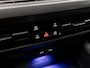 Volkswagen Golf 2.0 TSI GTI 245Pk Automaat (SCHUIFDAK, APPLE CARPLAY, GROOT NAVI, DYNAMISCHE KNIPPERLICHTEN, SFEERVERLICHTING, STUUR/STOELVERWARMING, ALCANTARA, KEYLESS, MATRIX LED KOPLAMPEN, NIEUWSTAAT)