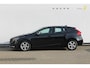 Volvo V40 T3 152PK Kinetic Navigatie / Cruise Control / Panaramadak / 16" lm velgen / Bluetooth /