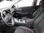 Hyundai Kona Electric EV Fashion 64 kWh / SOH 100% / Lederen Bekleding / Navigatie / KRELL Audio / Adaptive Cruise Control / Climate Control / Achteruitrijcamera /