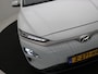 Hyundai Kona Electric EV Fashion 64 kWh / SOH 100% / Lederen Bekleding / Navigatie / KRELL Audio / Adaptive Cruise Control / Climate Control / Achteruitrijcamera /