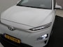 Hyundai Kona Electric EV Fashion 64 kWh / SOH 100% / Lederen Bekleding / Navigatie / KRELL Audio / Adaptive Cruise Control / Climate Control / Achteruitrijcamera /