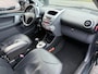 Peugeot 107 1.0-12V XS | 1E EIGENAAR | 12MND GARANTIE | AUTOMAAT | AIRCO | STOELVERWARMING | TREKHAAK | LEDER | LMV |