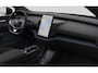 Volvo EX30 Single Motor Ext Range Plus Black Ed Europa 69 kWh | Adaptive Cruise Control | Stoel + Stuurverwarming | elektr. stoelen | 20 Inch | Getint Glas | Harman Kardon Audio | BLIS Dodehoek Detectie |