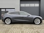 Tesla Model 3 Long Range RWD 75 kWh ✓SOH 88.3% ✓Autopilot ✓Panoramadak ✓Vol Leder ✓360º Camera ✓Stoelverwarming ✓Origineel NL