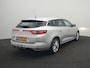 Renault Megane Estate TCe 130 EDC Limited - RIJKLAARPRIJS - Automaat - Achteruitrijcamera - Cruise Control - Trekhaak - Dealeronderhouden