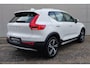 Volvo XC40 1.5 T2 Automaat Business Pro | Trekhaak | Navigatie | Camera | Stoel- + stuurverwarming | Achterbankverwarming | BLIS | 19 inch velgen | Keyless