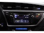Toyota Auris Touring Sports 1.8 Hybrid dealer onderhouden