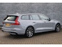 Volvo V60 2.0 T6 Plug-in hybrid AWD Plus Dark | Adaptive Cruise Control | Harman-Kardon | Trekhaak | Stoelverwarming voor/achter | Stuurwielverwarming