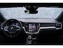 Volvo V60 2.0 T6 Plug-in hybrid AWD Plus Dark | Adaptive Cruise Control | Harman-Kardon | Trekhaak | Stoelverwarming voor/achter | Stuurwielverwarming